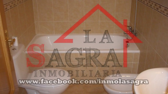 Chalet 4 dormitorios, Esquivias