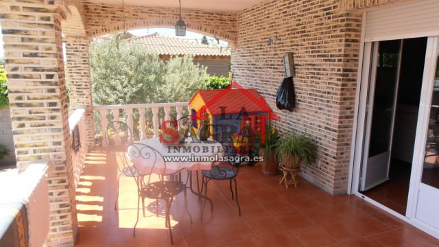 Chalet 4 dormitorios, Borox