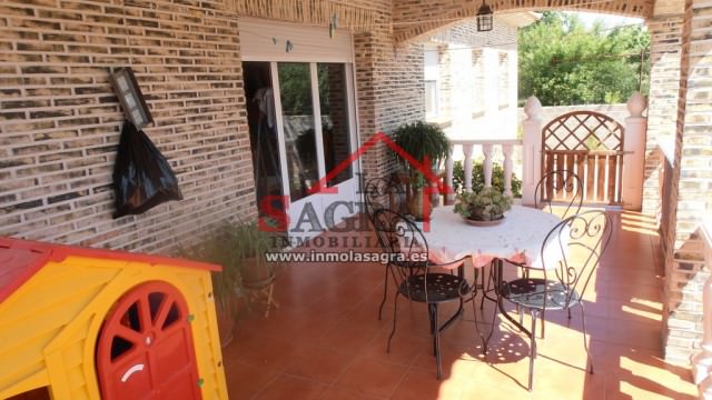 Chalet 4 dormitorios, Borox