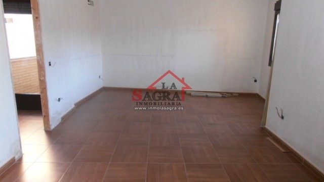 Piso 2 dormitorios, Esquivias
