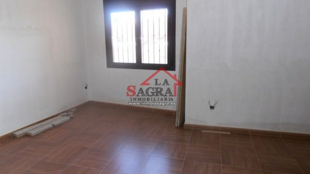 Piso 2 dormitorios, Esquivias