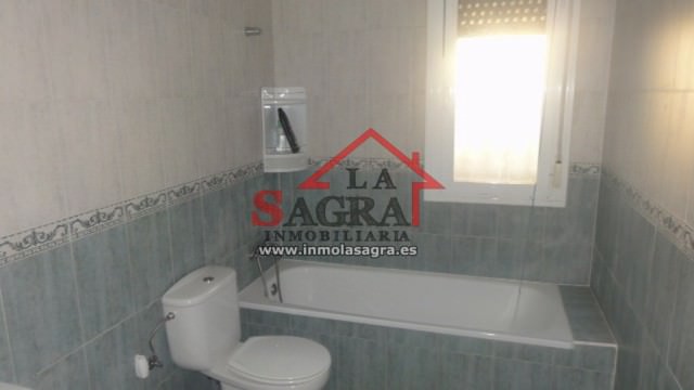 Chalet 3 dormitorios, Esquivias