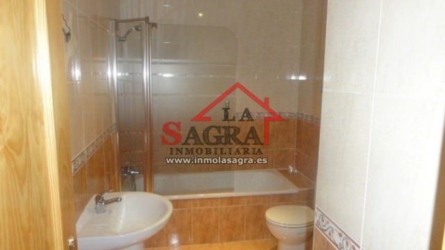 Chalet 3 dormitorios, Esquivias